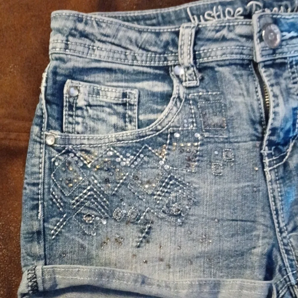 JUSTICE PREMIUM JEANS SHORTS, SIZE 10 1/2.